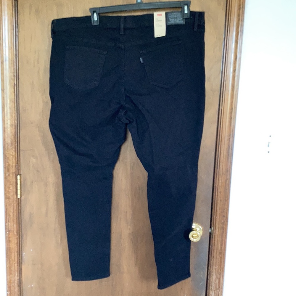 Levi’s 711 skinny distressed midrise jean w Levi’s sculpt hypersoft 24W - Picture 7 of 15